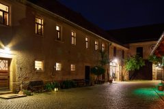 Hoftheater-Bauernhaus