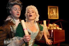 Augusts amouröse Abenteuer mit Josephine Hoppe und Dirk Ebersbach