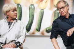 Anderthalb Stunden zu spät von Gerald Sibleyras mit Cornelia Kaupert und Peter Kube